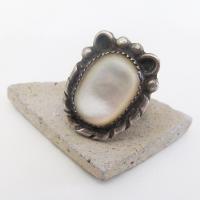 Sterling Silver & Mother of Pearl Ring - Vintage Southwestern Jewelry