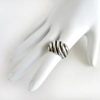 Vintage Sterling Silver Ring with Puffy Ribbed Wavy Organic Lines - Classic Modernist Jewelry for Everyday Wear