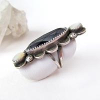 Vintage Southwestern Sterling Silver Ring with Faceted Hematite & Mother of Pearl 