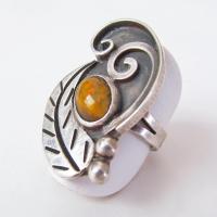 Big Bold Sterling Silver Ring with Brown Tiger;s Eye Stone & Leaf Accents - Unique Avant Garde Vintage Jewelry