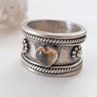 Sterling Silver Band Ring with Heart Shaped Smoky Quartz Gemstone - Unique Vintage Rings for Women 