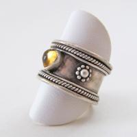 Sterling Silver Band Ring with Heart Shaped Smoky Quartz Gemstone - Unique Vintage Rings for Women 