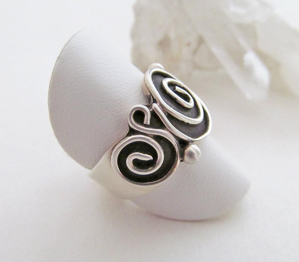 Sterling Silver Spiral Band Ring - Bold Unique Statement Jewelry for Everyday Wear