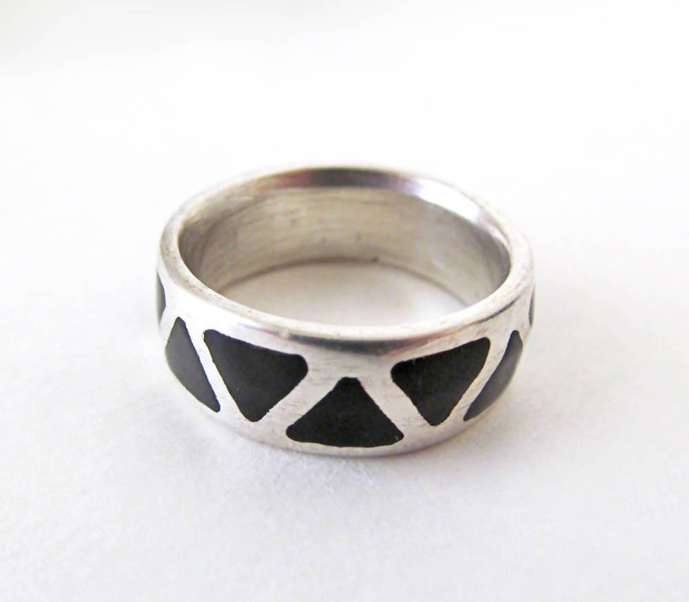 Sterling Silver Band Ring with Inlaid Black Onyx Stones - Silver Stackable Ring