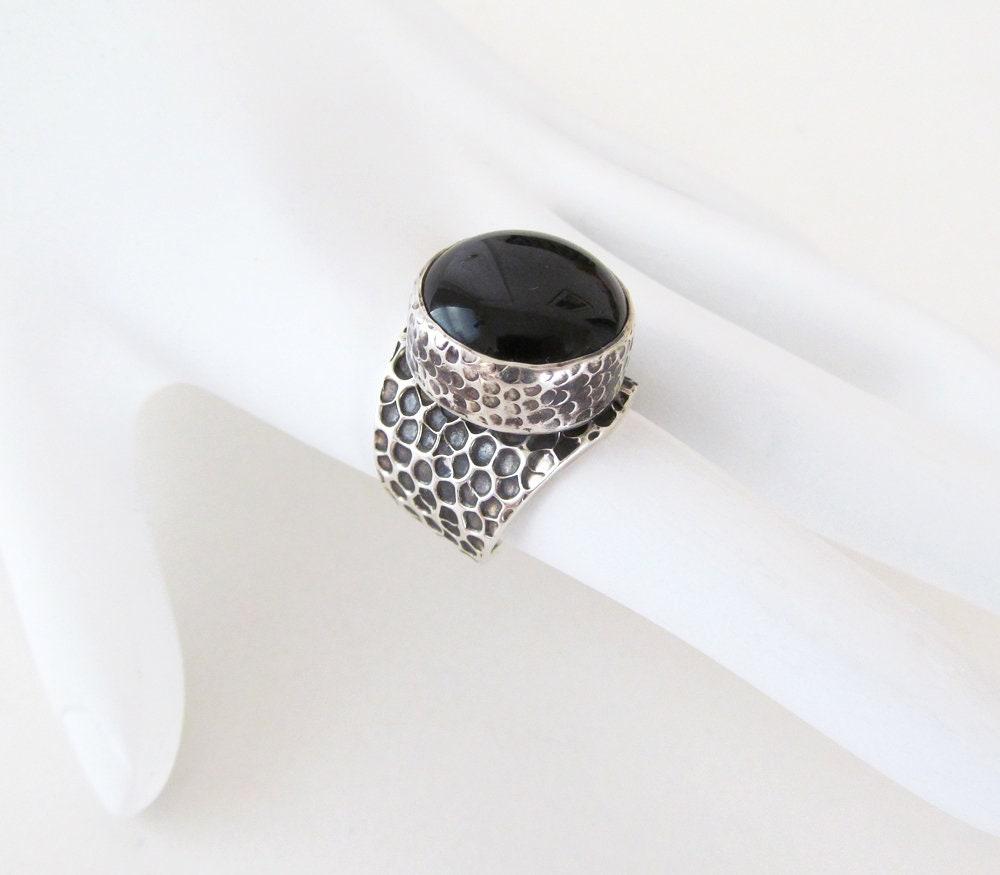 Hammered Thick Sterling Silver Band Ring with Black Onyx Gemstone