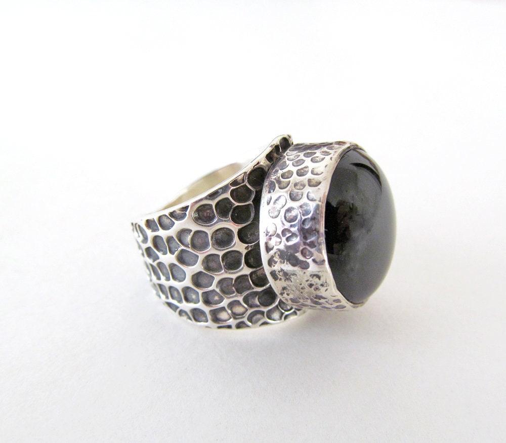 Hammered Thick Sterling Silver Band Ring with Black Onyx Gemstone