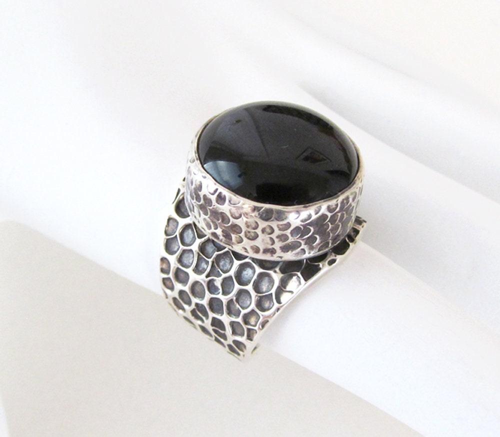 Hammered Thick Sterling Silver Band Ring with Black Onyx Gemstone