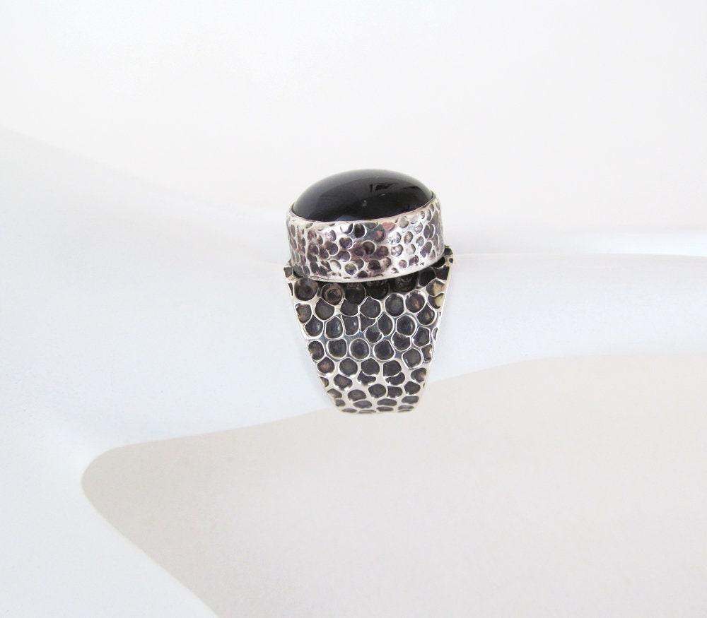 Hammered Thick Sterling Silver Band Ring with Black Onyx Gemstone