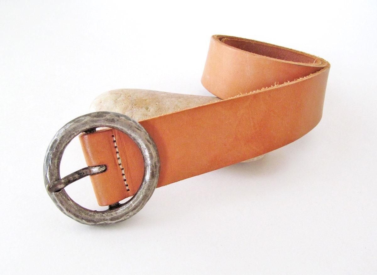 Vintage Tan Leather Belt with Hammered Silver Tone Metal Buckle - Women's Waist Belt - Vintage Fashion