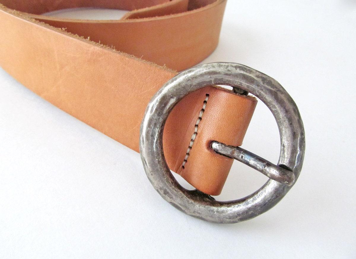 Vintage Tan Leather Belt with Hammered Silver Tone Metal Buckle - Women's Waist Belt - Vintage Fashion