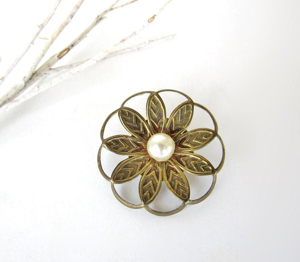 Vintage Brass Flower Scarf Pin Brooch with White Pearl - Vintage Floral Botanical Nature Jewelry