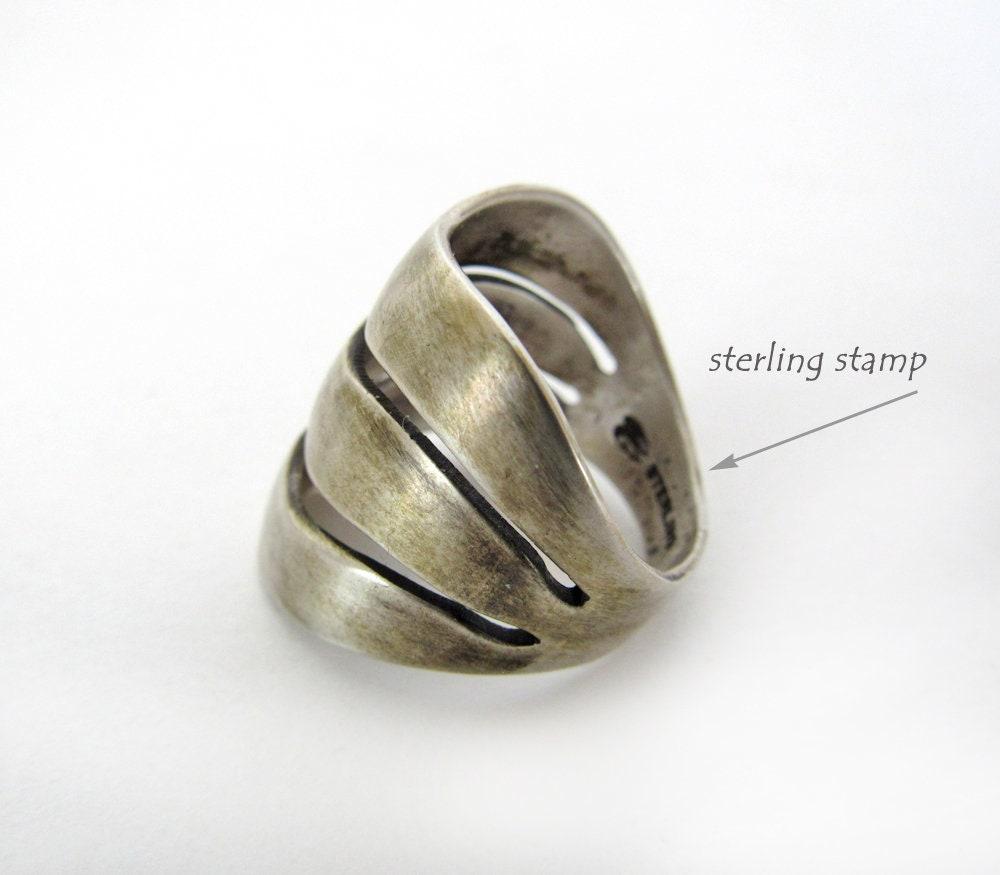 Oxidized Sterling Silver Ring with Triple Wavy Bands - Vintage Modernist Jewelry