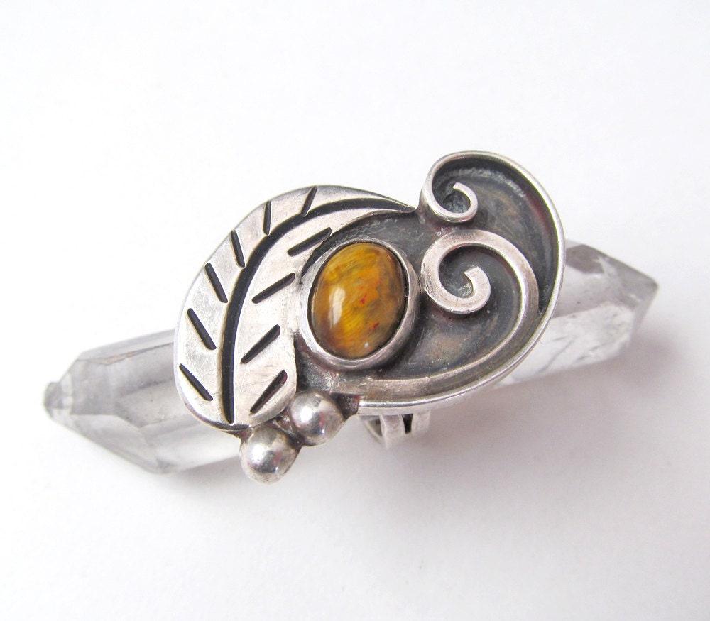 Big Bold Sterling Silver Ring with Brown Tiger;s Eye Stone & Leaf Accents - Unique Avant Garde Vintage Jewelry