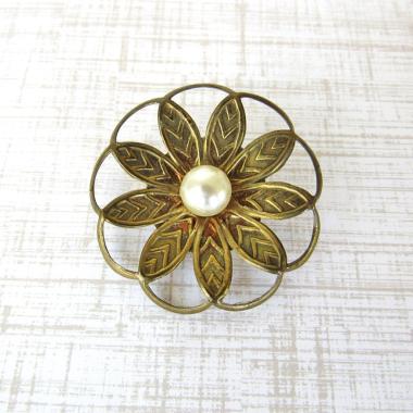 Vintage Brass Flower Scarf Pin Brooch with White Pearl - Vintage Floral Botanical Nature Jewelry