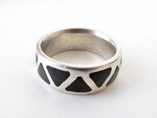 Sterling Silver Band Ring with Inlaid Black Onyx Stones - Silver Stackable Ring