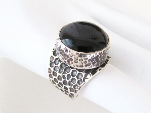 Hammered Thick Sterling Silver Band Ring with Black Onyx Gemstone